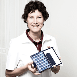 Dr. Edith Jauk