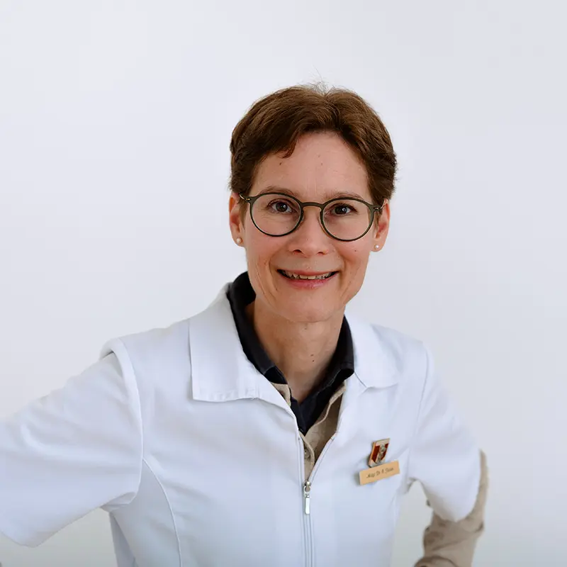 Dr. Edith Jauk