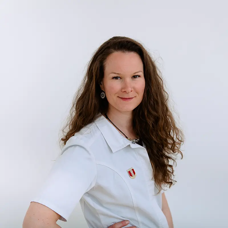 Mag. Elisabeth Pabi